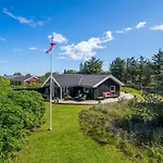 3 Bedroom Lovely In *