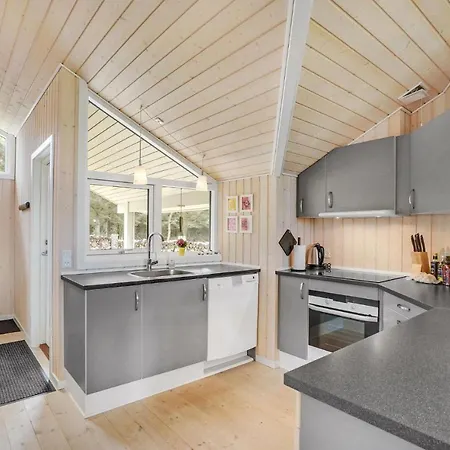 3 Roms Nydelig Bolig I Feriehus